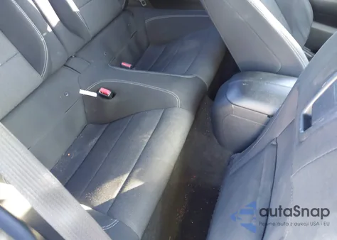 2015 Ford Mustang V6 z USA, uszkodzony, nr VIN 1FA6P8AM5F5363966